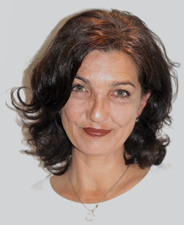 Dr. Angela Stelzer