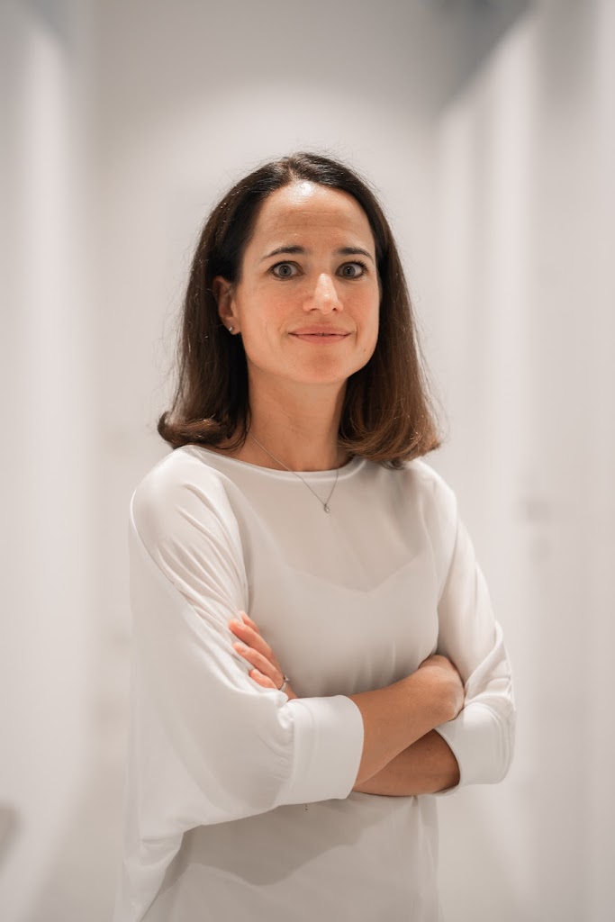 Dr. Eva Maria Kraml-Ablinger Dr. Eva Maria Kraml-Ablinger