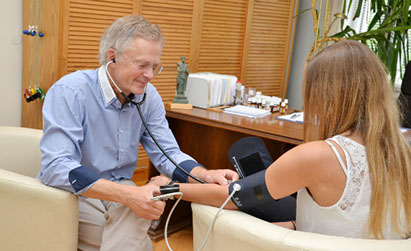 Dr. Wolfgang Kühnl
