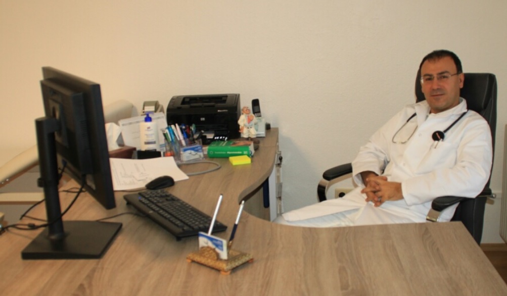 Dr.Hassan KARKHANEH