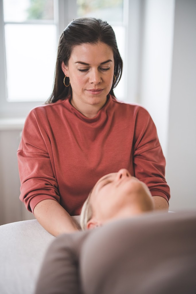 Sandra Hirschberger M.Sc. (D.O.) Physiotherapie & Osteopathie Mödling